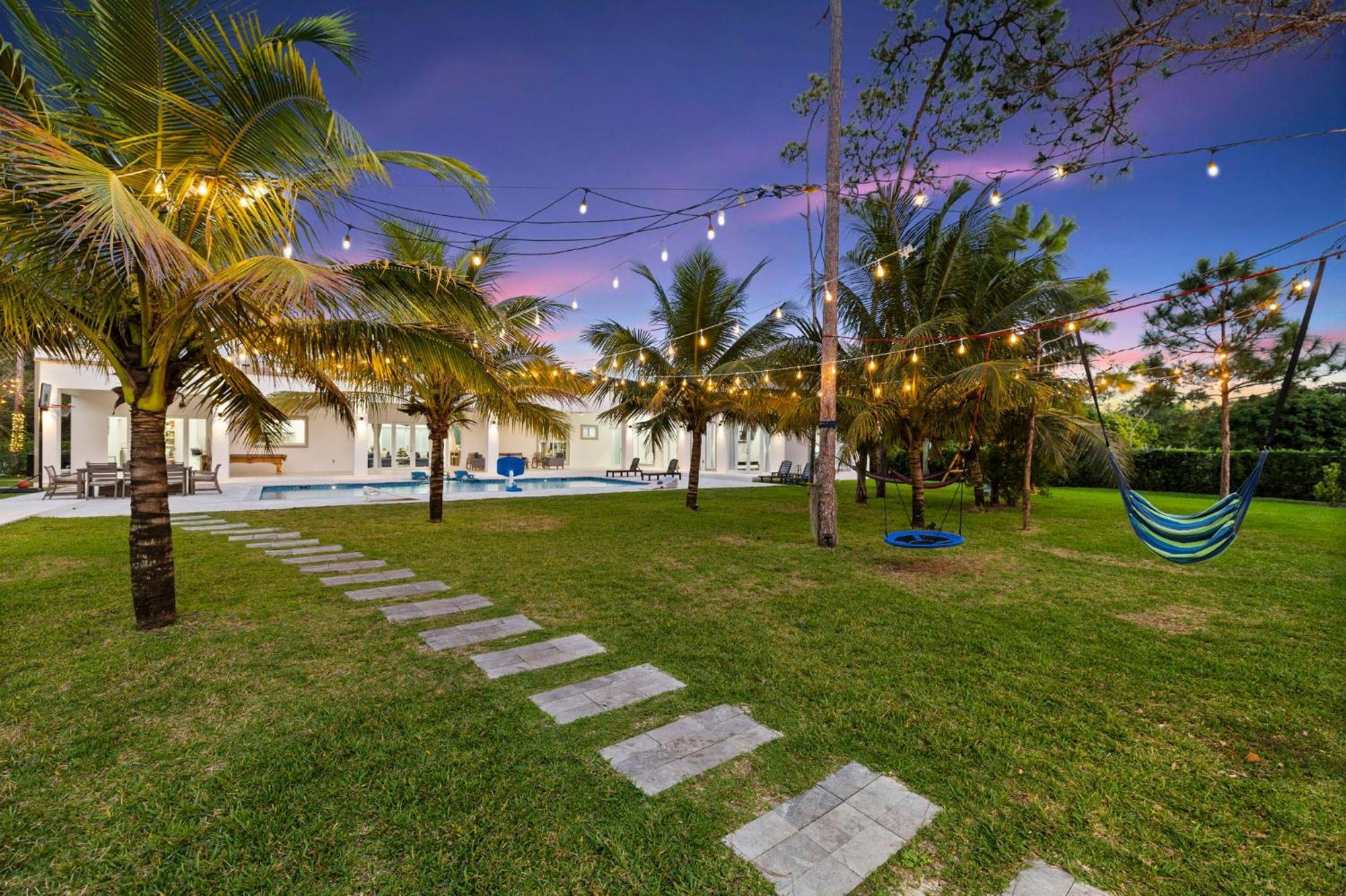 Ideal For Families The White House Of Miami Close To Miami Beaches And The Keys West Princeton Экстерьер фото