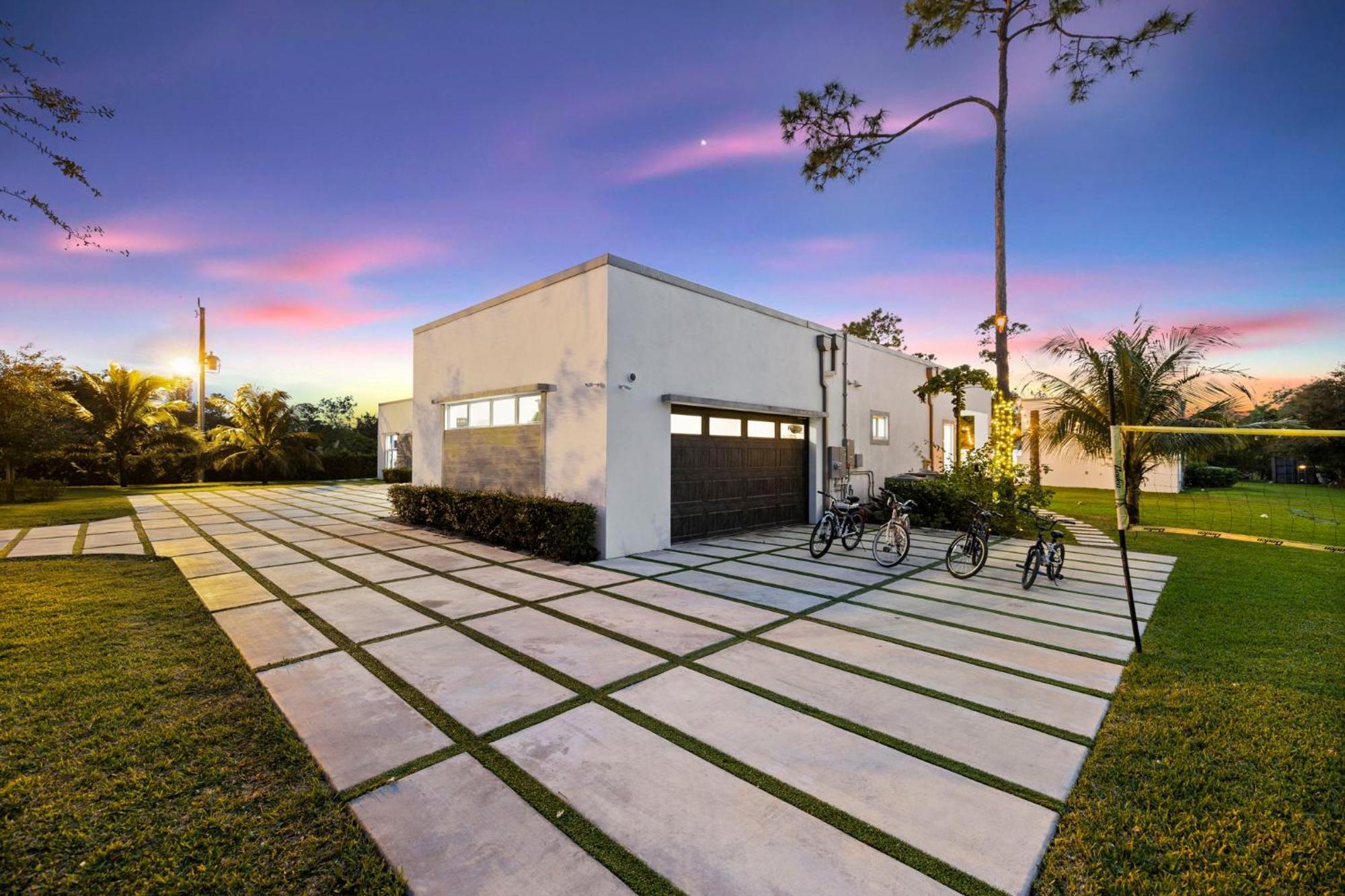 Ideal For Families The White House Of Miami Close To Miami Beaches And The Keys West Princeton Экстерьер фото